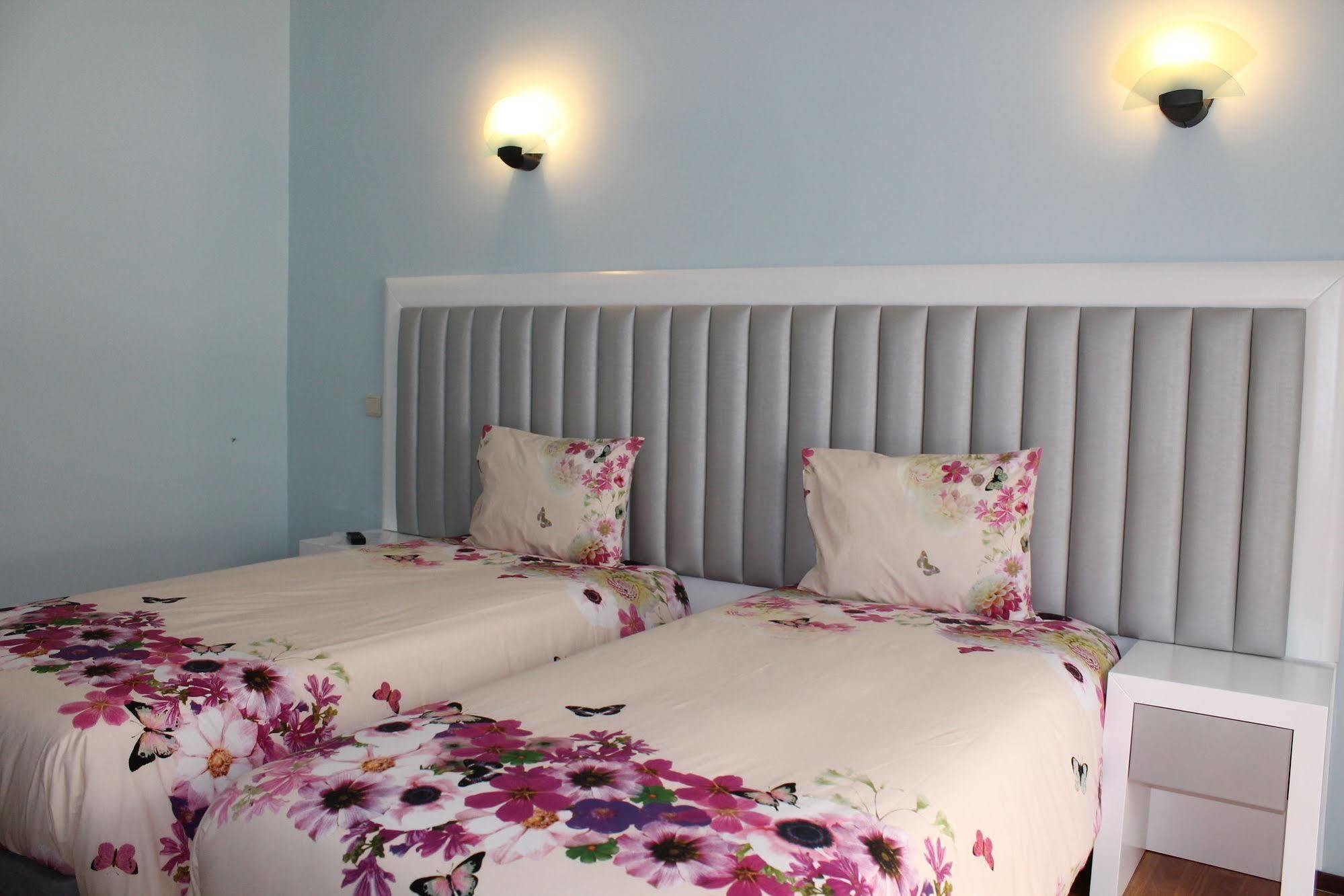 Grande Oceano Guest House Порто Екстериор снимка