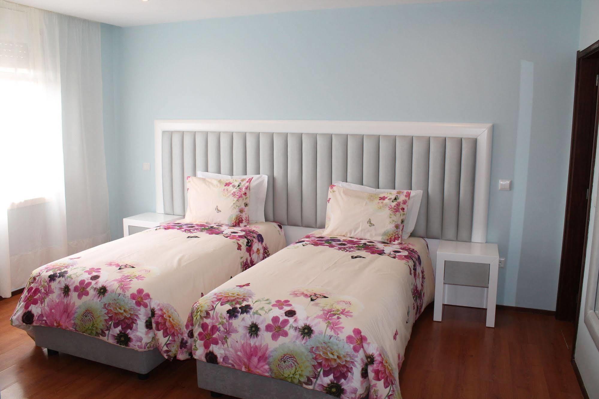 Grande Oceano Guest House Порто Екстериор снимка